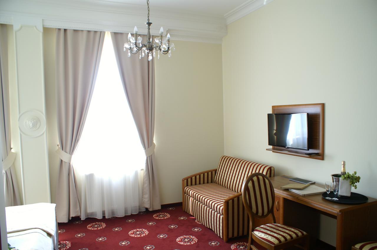 Hotel President Коцк Номер фото